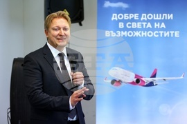 Авиокомпания - пресконференция