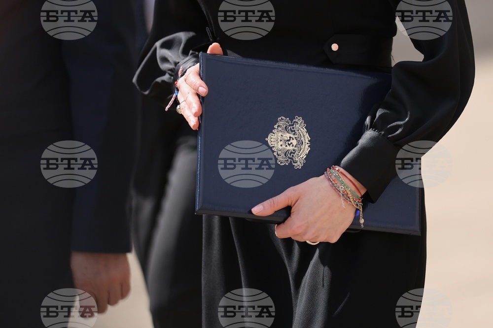 Мандат - връчване - брифинг