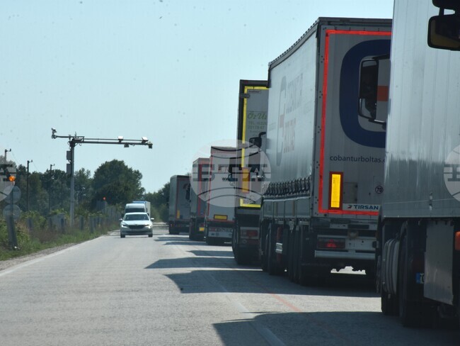 Видин - Дунав мост 2 - трафик - опашки