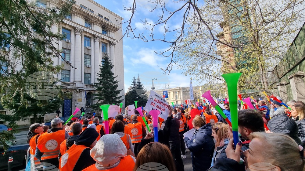 Румъния - търговски служители - протест