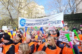 Румъния - търговски служители - протест