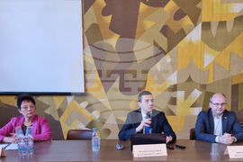 Ловеч - болница - среща