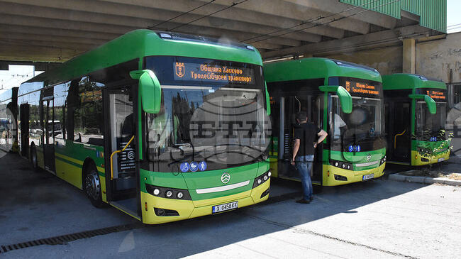 В Хасково учениците и студентите ще пътуват в градския транспорт с безплатна карта, а пенсионерите за едно евро на месец, реши Общинският съвет