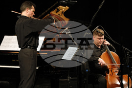 Русе - Мартенски музикални дни - Алексей Шасрин - Светлин Русев - Елена Розанова