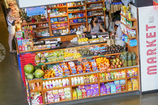 Потребителското доверие в САЩ отслабва повече от очакваното през ноември, а продажбите на дребно растат под прогнозните нива