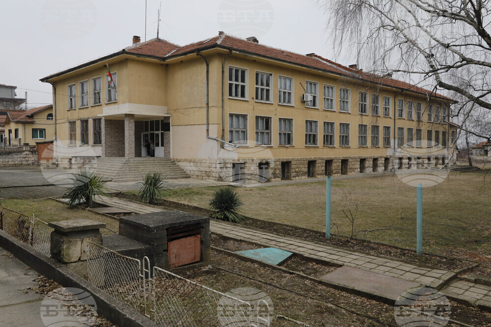 Шест слети и седем маломерни паралелки ще има в училища в община Иваново