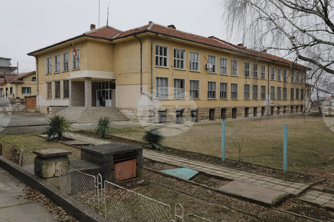 Шест слети и седем маломерни паралелки ще има в училища в община Иваново