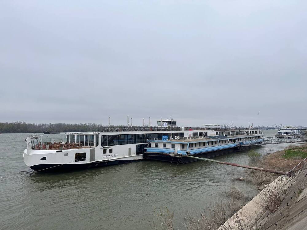 Русе посрещна първия круизен кораб за сезона с туристи от няколко държави