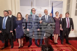 Парламент - „Възраждане“ – брифинг 