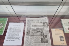 Разград - Борис Илиев - библиотека - изложба