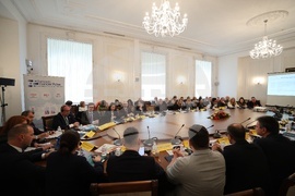 Парламент - Европейски манифест за рака - кръгла маса