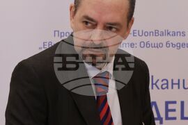 BTA Opens Cross-Border Conference in Skopje and Kyustendil