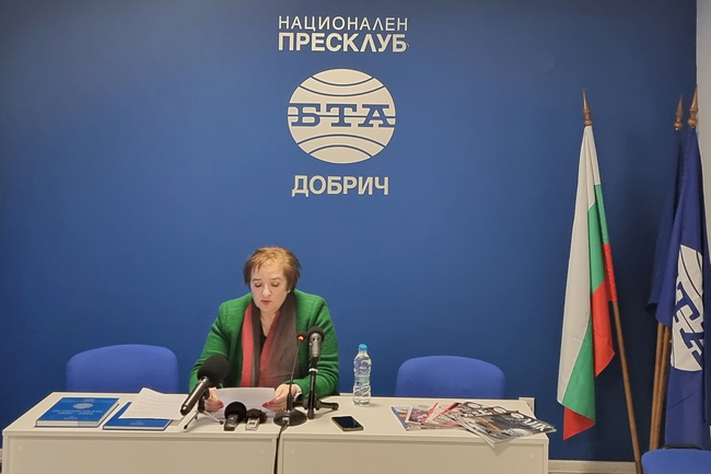 Бившият директор на Професионалната гимназия по ветеринарна медицина в Добрич отчете какво предава на наследника си на поста