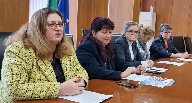 С международна научна конференция и детски театрален фестивал в Шумен започва отбелязването на 135 години предучилищно образование в града