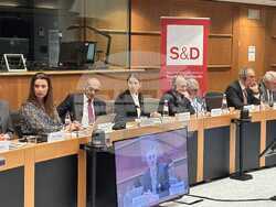 Снимка: Пресофис Цветелина Пенкова – евродепутат