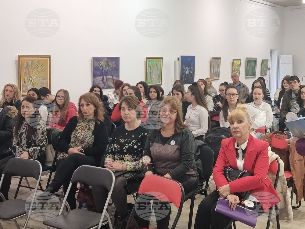 В община Плевен работят 17 социални услуги, в които са ангажирани близо 300 социални работници
