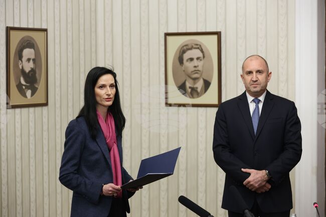 Румен Радев - Мария Габриел - мандат