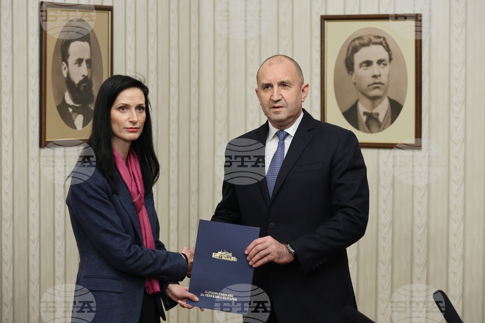 GERB PM-Designate Takes to President Government Lineup Proposal