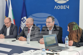 Национален пресклуб на БТА Ловеч - социални работници - среща