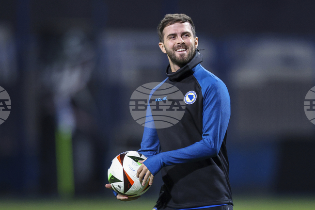 Бившият национал на Босна и Херцеговина Миралем Пянич прекрати състезателната си кариера