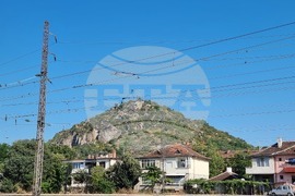 Пловдив - Младежки хълм  -акция - почистване 