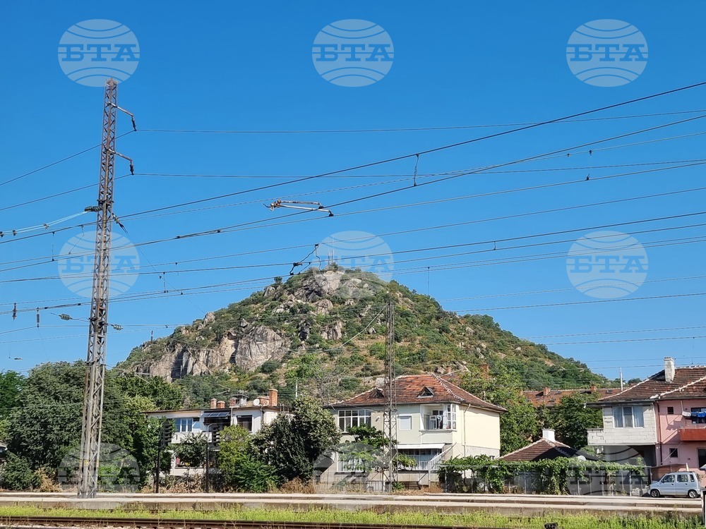 Пловдив - Младежки хълм  -акция - почистване 