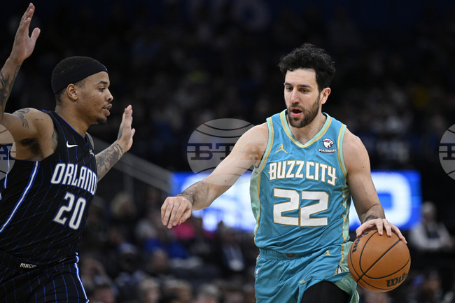 Сръбската баскетболна звезда Василие Мицич официално става част от Апоел Тел Авив