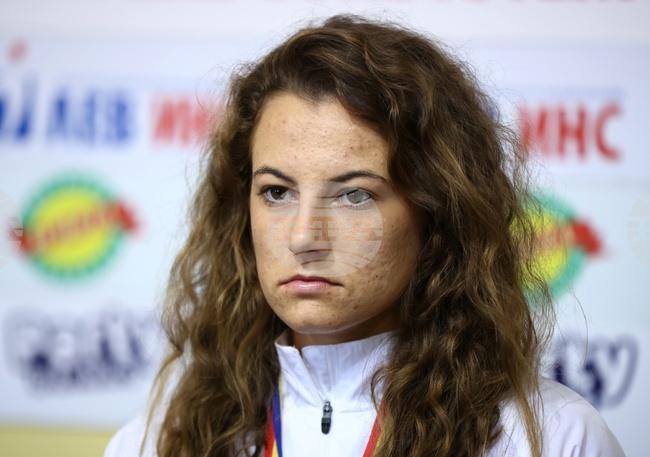 Дария Великова и Лидия Енчева започнаха с победи на сингъл на турнир по тенис в Египет