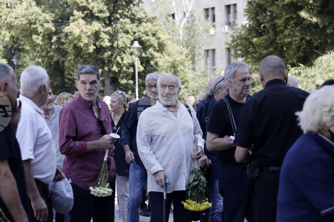 Величко Минеков - поклонение