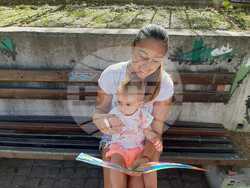 Книжките самоходки откриха своите малки читатели в парка на Благоевград 