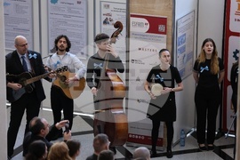 Народно събрание - изложба - откриване