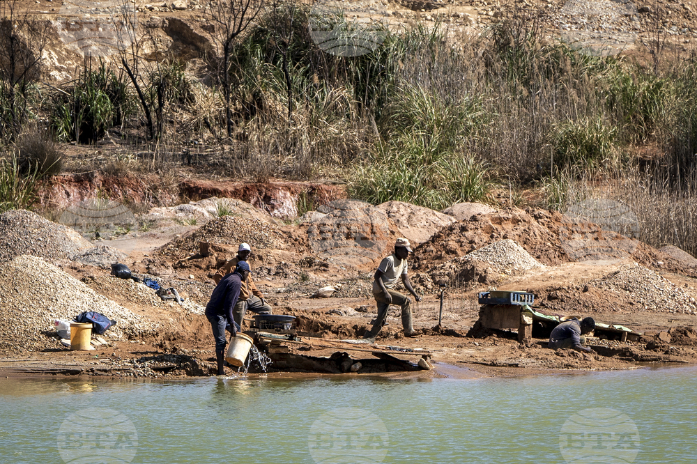 Златна треска обхвана малък южноафрикански град 