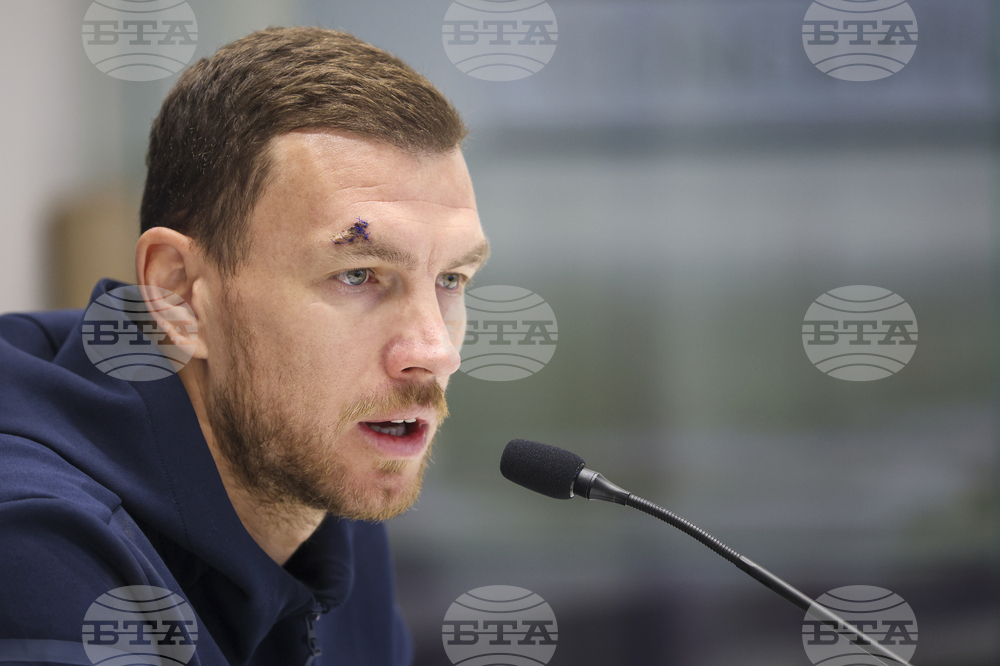 Босненският нападател Един Джеко е постигнал споразумение с Фиорентина