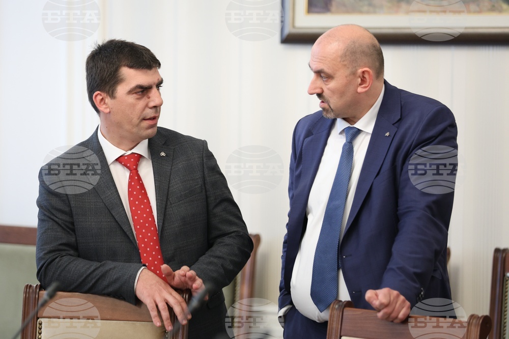Парламент - Комисия по регионална политика, благоустройство и местно самоуправление