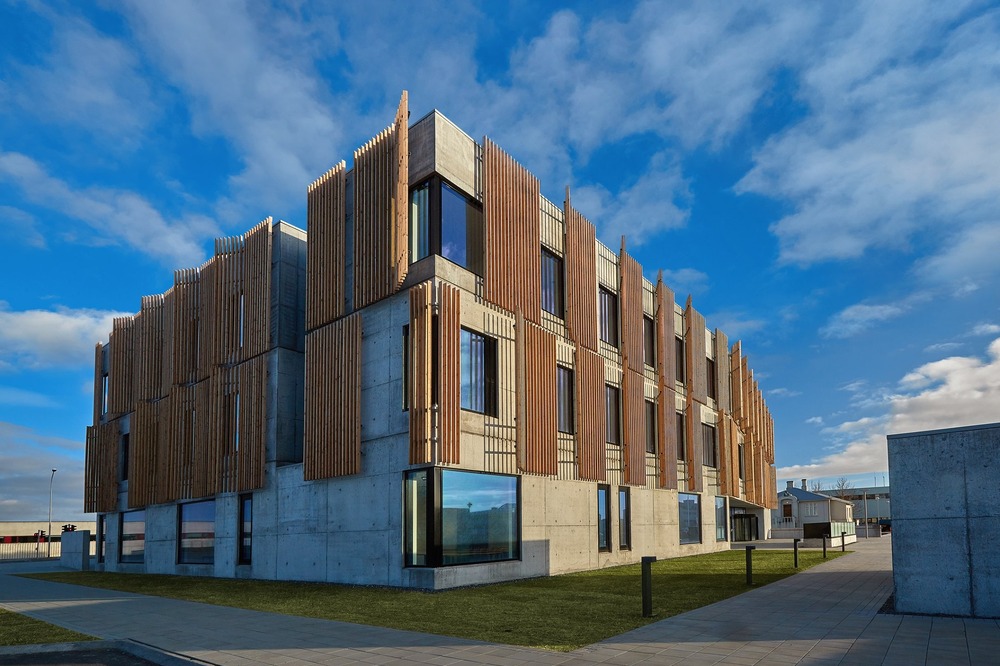 Директорът на Националната библиотека представи резултатите от проекта „Единство в различието“ в Исландия