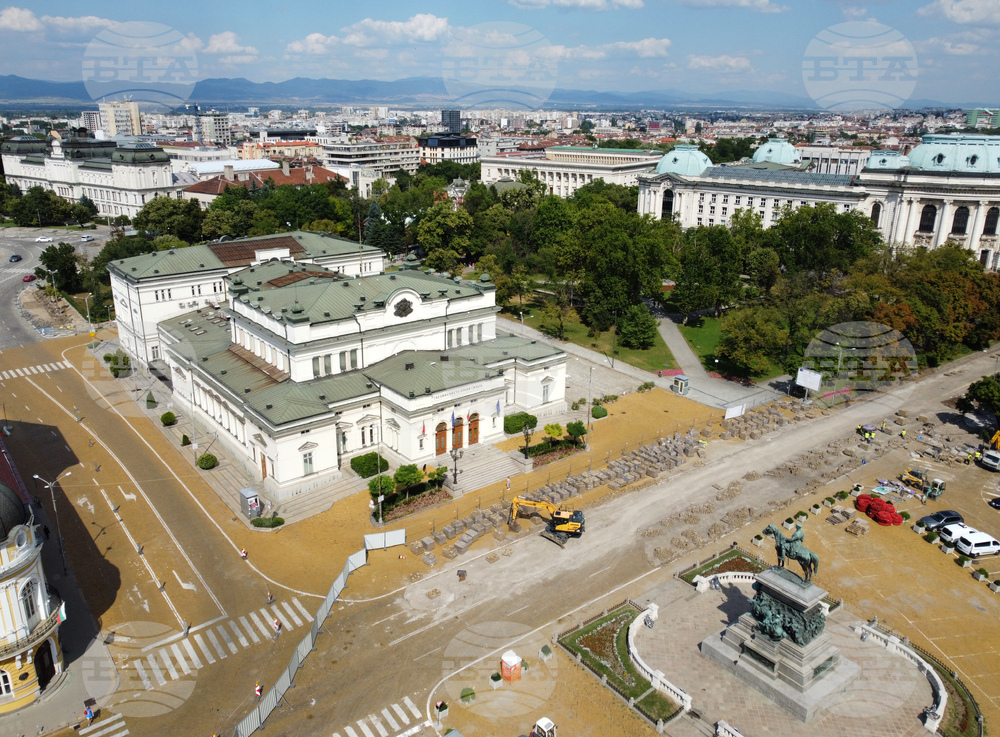 Площад "Народно събрание" - ремонт