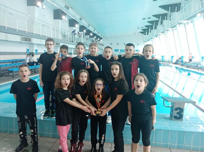 Община Русе: Русенските плувци на „Локомотив“ с успехи от турнир в Стара Загора