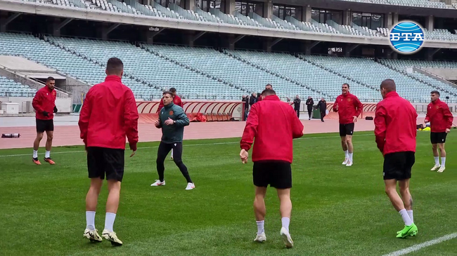 Тактическа тренировка за националите на Олимпийския стадион в Баку, силните страни на Танзания са ясни