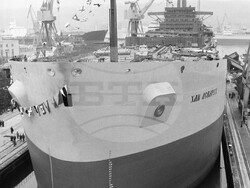 Варна - таркер Хан Аспарух - пускане на вода