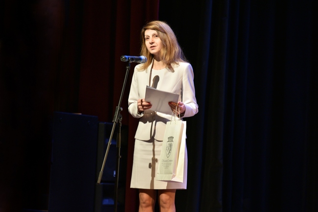 Общината получи почетен знак от строителната гимназия в Сливен за добро сътрудничество