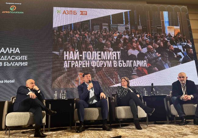 Едногодишните договори са най-големият бич в земеделието, заявиха участници в дискусия за поземлените отношения в Казанлък