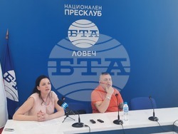 Снимка: Драматичен театър – Ловеч