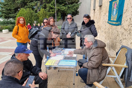 Сливен - владика - свещеник - среща - подкрепа