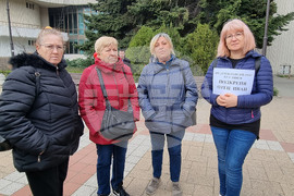 Сливен - владика - свещеник - среща - подкрепа