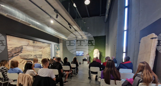 Петрич - музей - среща