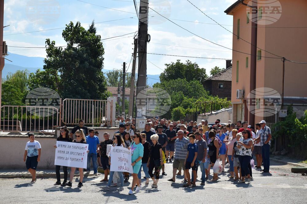 Село Микрево - убийство - шествие