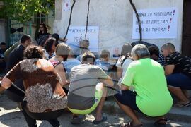 Село Микрево - убийство - шествие
