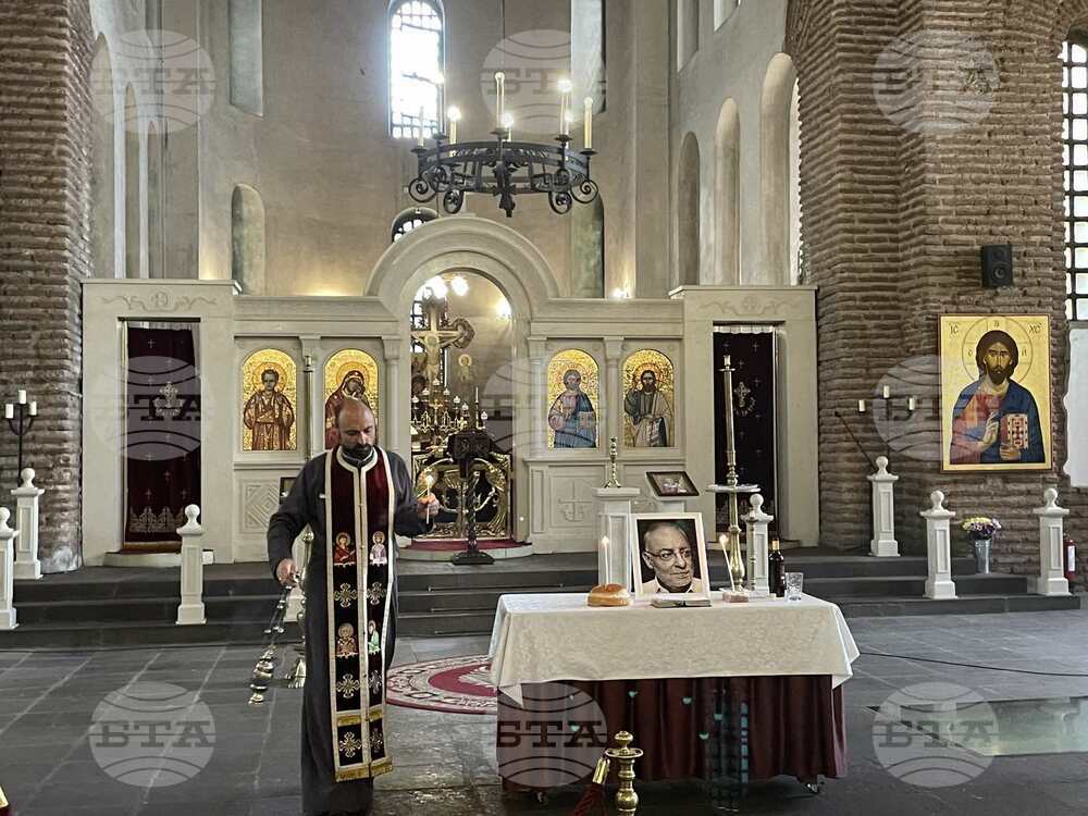 На 6 август се навършва една година, откакто ни напусна Радосвет Радев