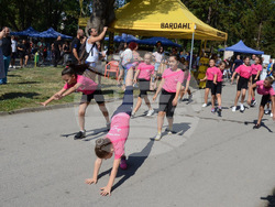 Шестото издание на ретро парад  „Vintage Vehicles Vidin“  събра във Видин стотици почитатели на стари автомобили   снимка: Община Видин