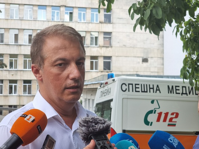 В стабилно състояние са настанените в болница седем ранени след катастрофата по пътя Велико Търново - Русе